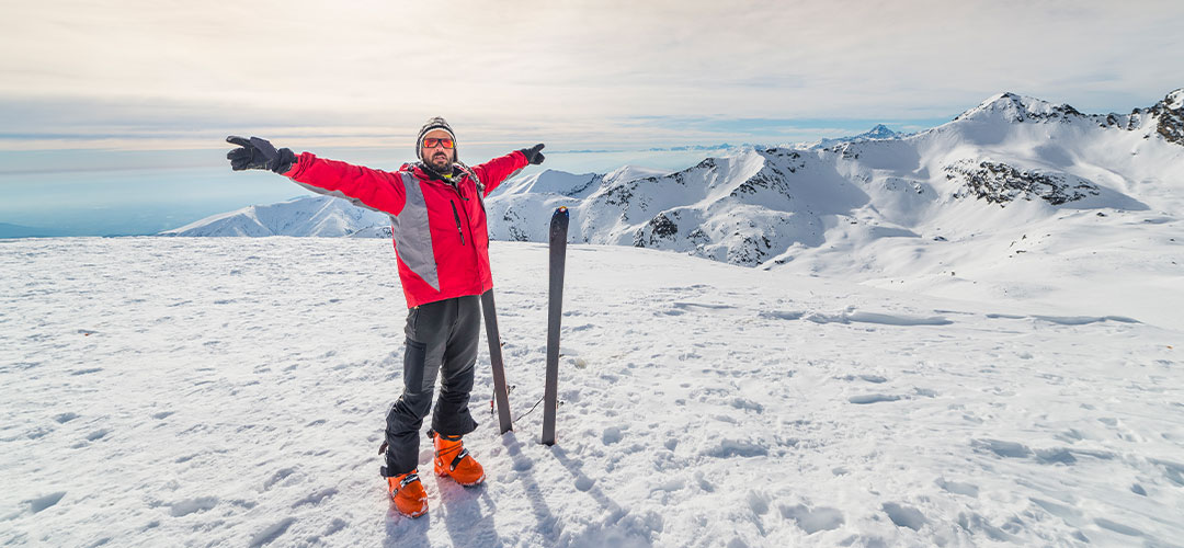 cheques-vacances-homme-ski